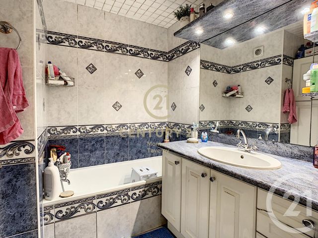 Appartement F4 à vendre - 4 pièces - 93.43 m2 - TAVERNY - 95 - ILE-DE-FRANCE - Century 21 Montoit Appartement F4 à vendre - 4 pièces - 93.43 m2 - TAVERNY - 95 - ILE-DE-FRANCE - Century 21 Montoit