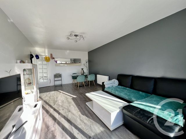 Appartement F3 à vendre - 3 pièces - 65.42 m2 - TAVERNY - 95 - ILE-DE-FRANCE - Century 21 Montoit