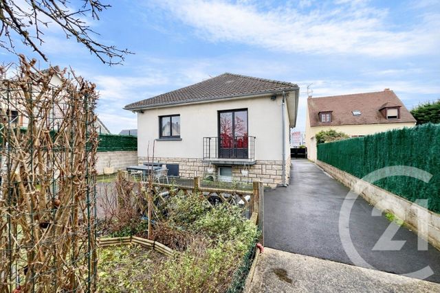 maison à vendre - 6 pièces - 101.0 m2 - MONTIGNY LES CORMEILLES - 95 - ILE-DE-FRANCE - Century 21 Montoit