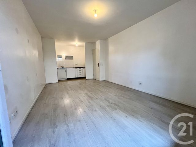 Appartement F2 à vendre - 2 pièces - 41.0 m2 - TAVERNY - 95 - ILE-DE-FRANCE - Century 21 Montoit