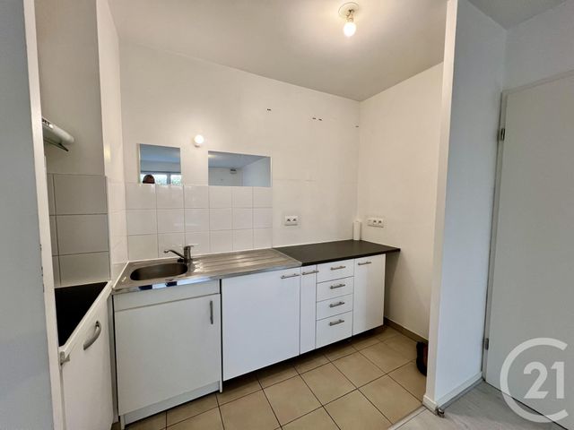 Appartement F2 à vendre - 2 pièces - 41.0 m2 - TAVERNY - 95 - ILE-DE-FRANCE - Century 21 Montoit