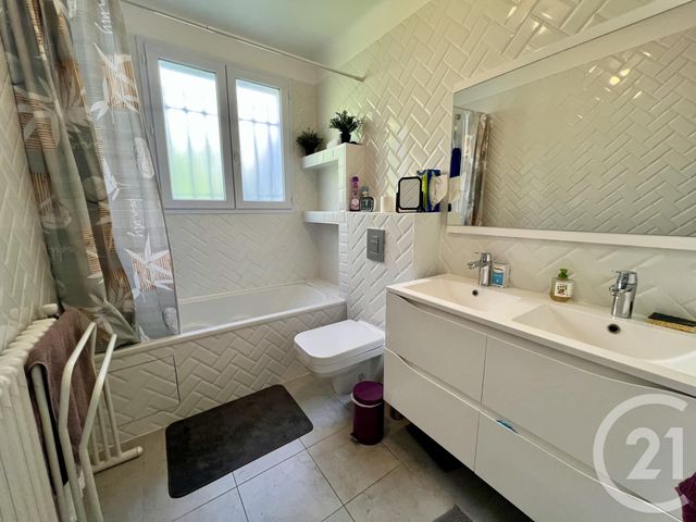 maison à vendre - 8 pièces - 157.0 m2 - ST LEU LA FORET - 95 - ILE-DE-FRANCE - Century 21 Montoit