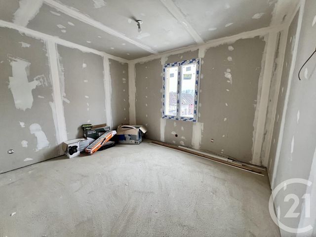 maison à vendre - 6 pièces - 120.87 m2 - ST CREPIN IBOUVILLERS - 60 - PICARDIE - Century 21 Montoit