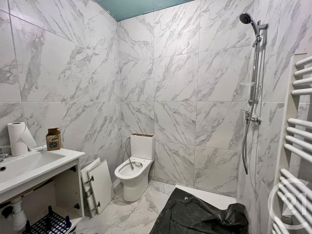 maison à vendre - 6 pièces - 120.87 m2 - ST CREPIN IBOUVILLERS - 60 - PICARDIE - Century 21 Montoit