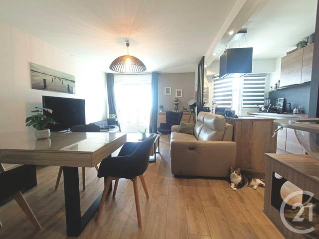 Appartement F3 à vendre - 3 pièces - 72.29 m2 - TAVERNY - 95 - ILE-DE-FRANCE - Century 21 Montoit