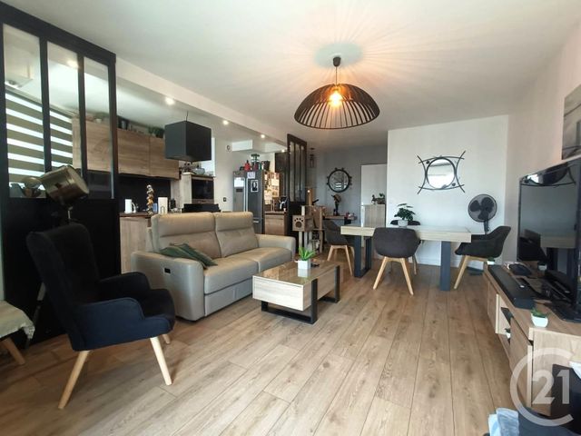 Appartement F3 à vendre - 3 pièces - 72.29 m2 - TAVERNY - 95 - ILE-DE-FRANCE - Century 21 Montoit