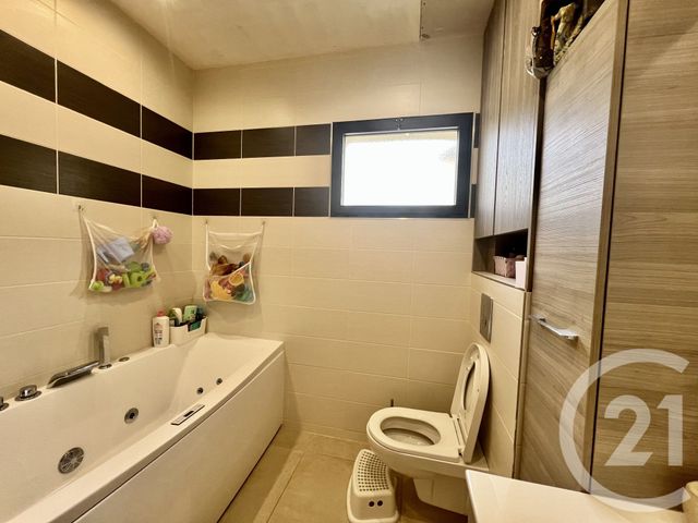 maison à vendre - 6 pièces - 140.0 m2 - LE PLESSIS BOUCHARD - 95 - ILE-DE-FRANCE - Century 21 Montoit