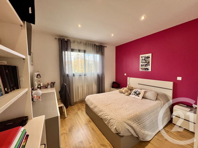 maison à vendre - 6 pièces - 140.0 m2 - LE PLESSIS BOUCHARD - 95 - ILE-DE-FRANCE - Century 21 Montoit