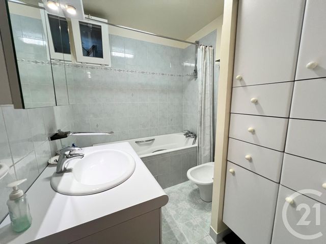 Appartement F4 à vendre - 4 pièces - 90.0 m2 - TAVERNY - 95 - ILE-DE-FRANCE - Century 21 Montoit