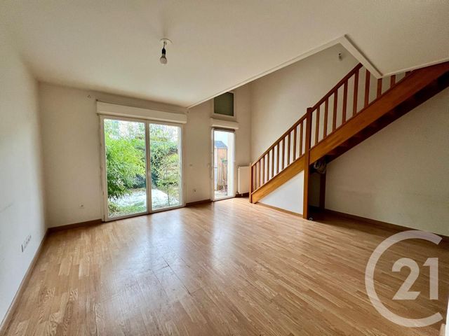 Appartement F4 à vendre - 4 pièces - 77.79 m2 - HERBLAY SUR SEINE - 95 - ILE-DE-FRANCE - Century 21 Montoit