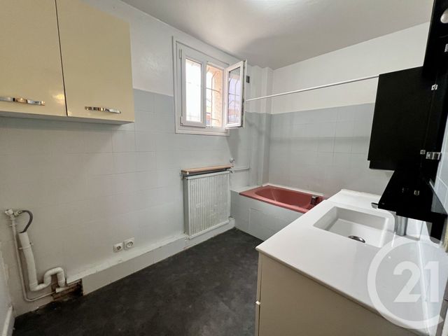 Appartement F5 à vendre - 5 pièces - 94.81 m2 - BEAUCHAMP - 95 - ILE-DE-FRANCE - Century 21 Montoit