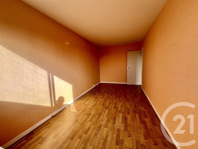 Appartement F3 à vendre - 3 pièces - 75.42 m2 - TAVERNY - 95 - ILE-DE-FRANCE - Century 21 Montoit