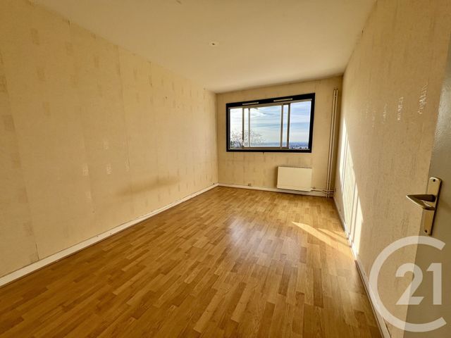 Appartement F3 à vendre - 3 pièces - 75.42 m2 - TAVERNY - 95 - ILE-DE-FRANCE - Century 21 Montoit