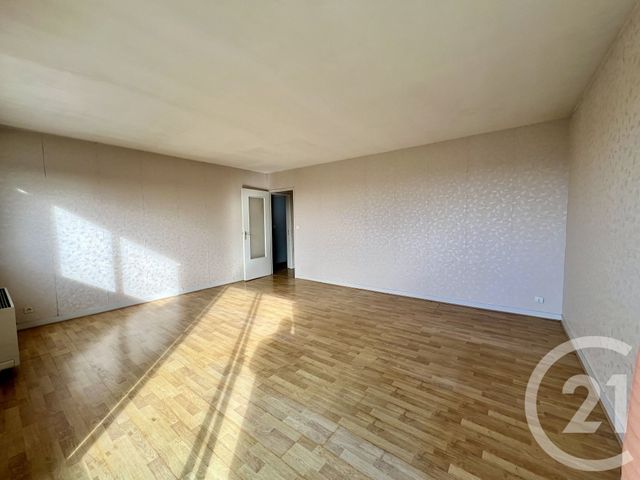 Appartement F3 à vendre - 3 pièces - 75.42 m2 - TAVERNY - 95 - ILE-DE-FRANCE - Century 21 Montoit