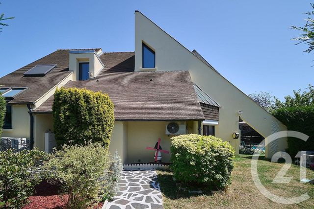 maison à vendre - 7 pièces - 190.35 m2 - FRANCONVILLE LA GARENNE - 95 - ILE-DE-FRANCE - Century 21 Montoit