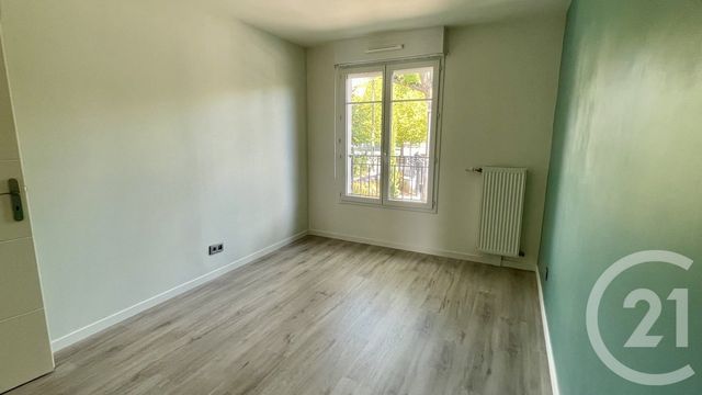 Appartement F3 à vendre - 3 pièces - 61.0 m2 - LE PLESSIS BOUCHARD - 95 - ILE-DE-FRANCE - Century 21 Montoit