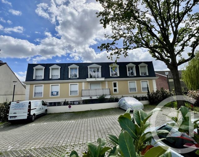 Appartement F3 à vendre - 3 pièces - 61.0 m2 - LE PLESSIS BOUCHARD - 95 - ILE-DE-FRANCE - Century 21 Montoit
