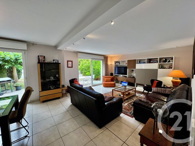 maison à vendre - 7 pièces - 134.0 m2 - BESSANCOURT - 95 - ILE-DE-FRANCE - Century 21 Montoit