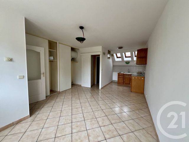 Appartement F1 à vendre - 1 pièce - 30.57 m2 - ST LEU LA FORET - 95 - ILE-DE-FRANCE - Century 21 Montoit