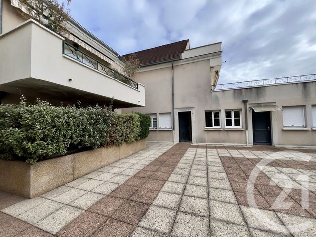 Appartement F1 à vendre ST LEU LA FORET
