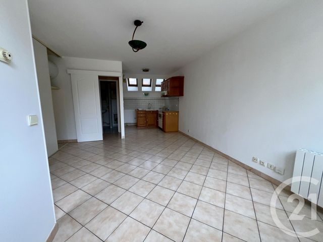 Appartement F1 à vendre - 1 pièce - 30.57 m2 - ST LEU LA FORET - 95 - ILE-DE-FRANCE - Century 21 Montoit
